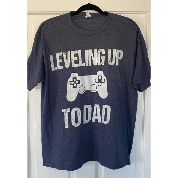 Port and Company Other - Mens Pregnancy T-Shirt SZ XL Leveling Up To Dad Graphic Announcement Gift Gray
